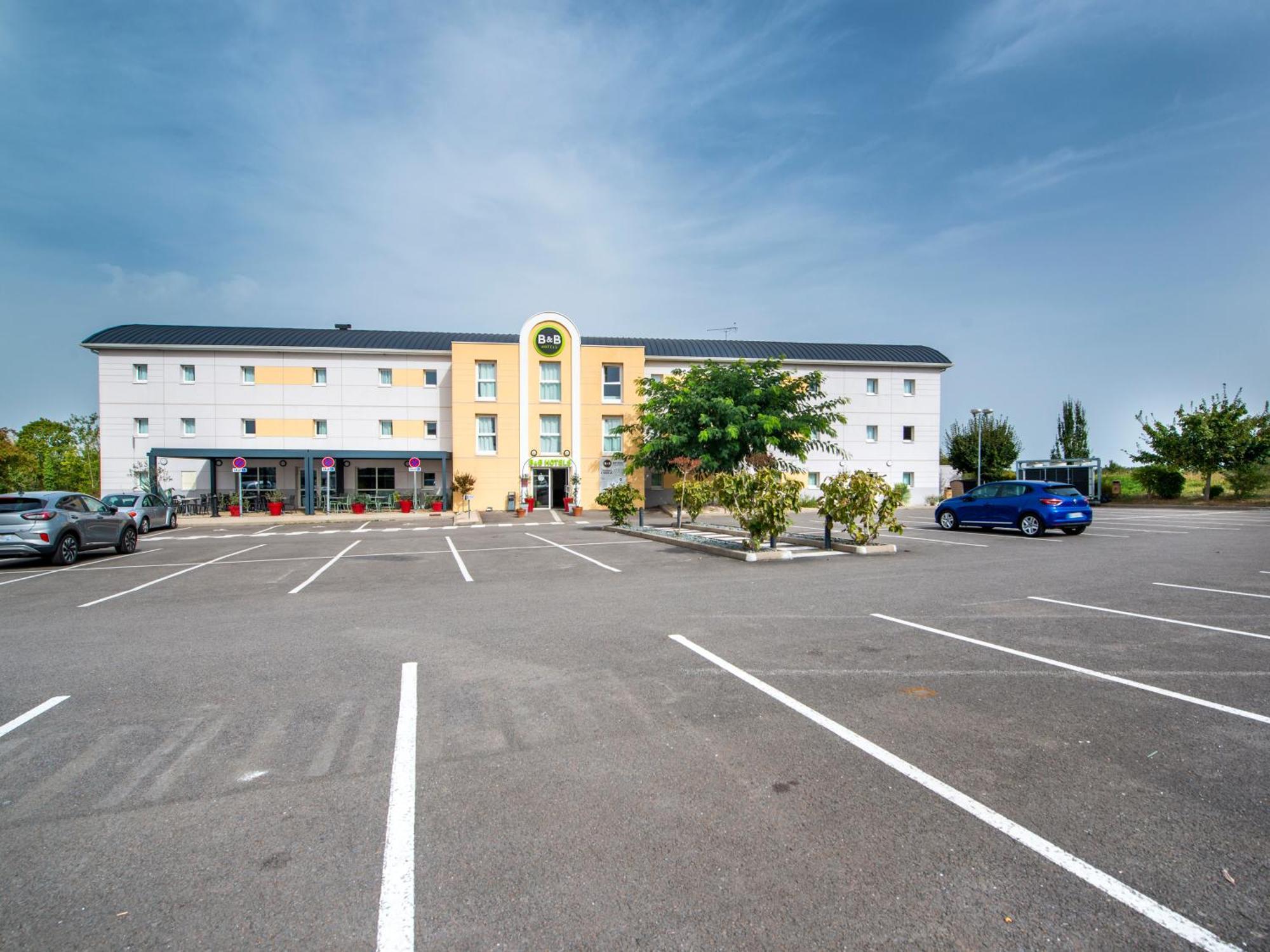 B&B Hotel Cholet Nord Экстерьер фото
