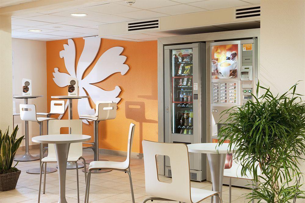 B&B Hotel Cholet Nord Экстерьер фото