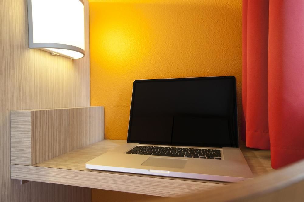 B&B Hotel Cholet Nord Экстерьер фото